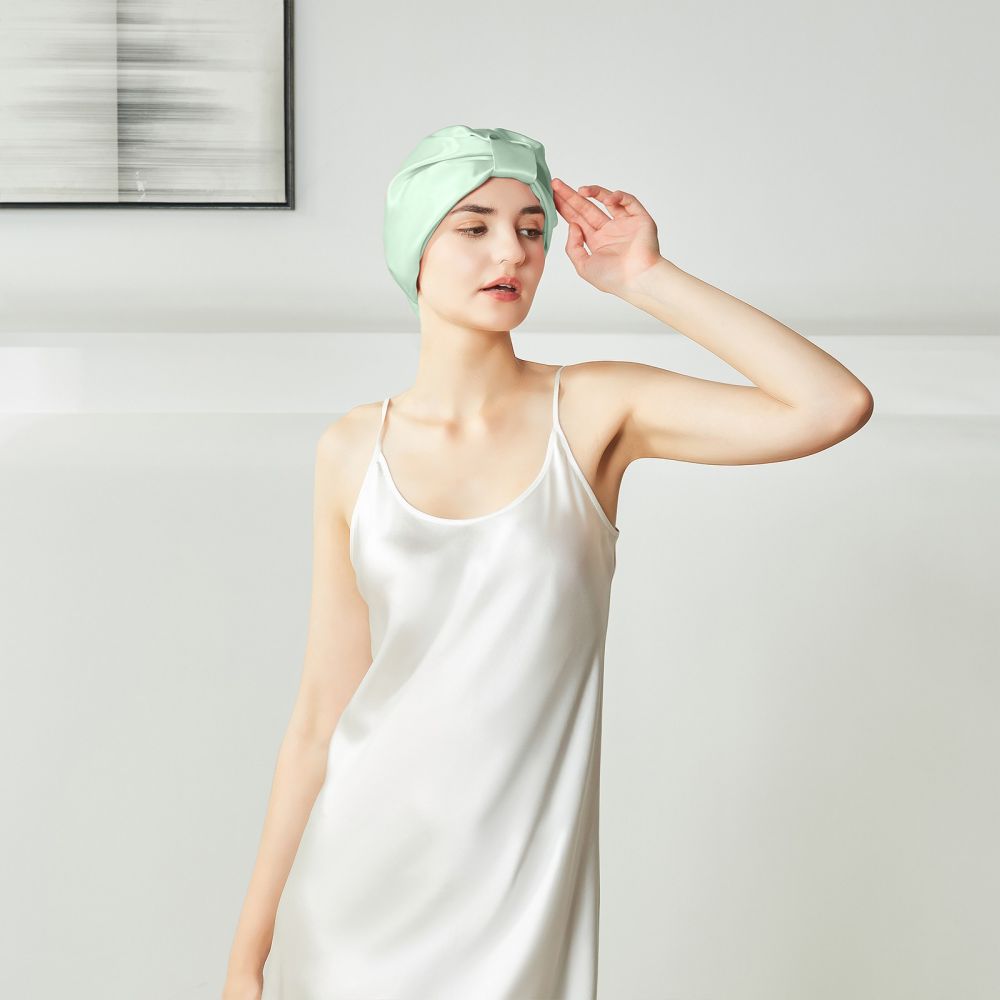 Silk Bonnet with Knot (15)