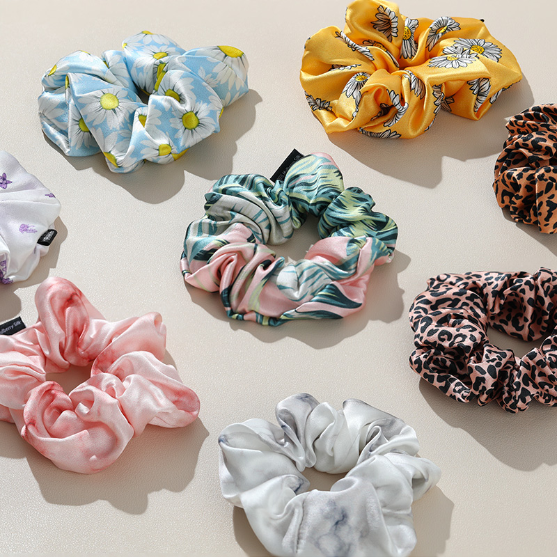 19 Momme Flower Print 100% Silk Scrunchies 